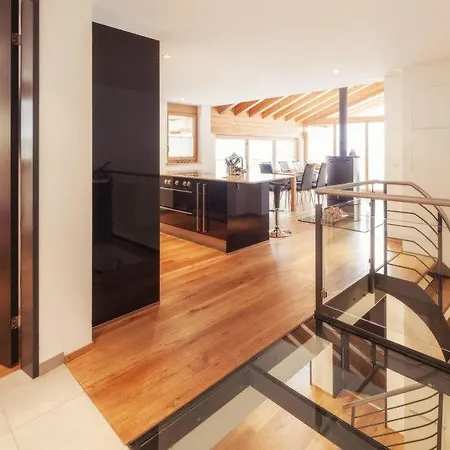 Sleeps 8 Pool Wifi T496575 Zermatt